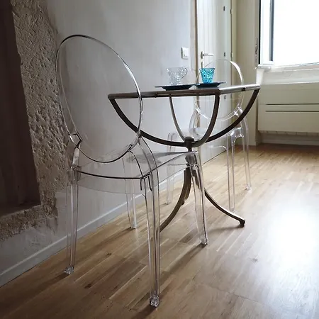 Casa Adele - Dimora Del 1700 Nel Centro Storico Oda ve Kahvaltı