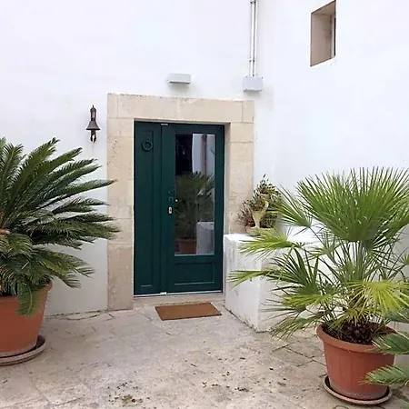 Bed and breakfast Casa Adele - Dimora Del 1700 Nel Centro Storico 4*