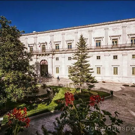 Casa Adele - Dimora Del 1700 Nel Centro Storico