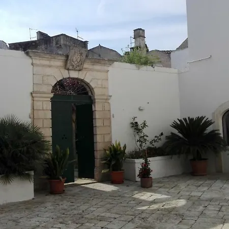 Bed and Breakfast Casa Adele - Dimora Del 1700 Nel Centro Storico Μαρτίνα Φράνκα