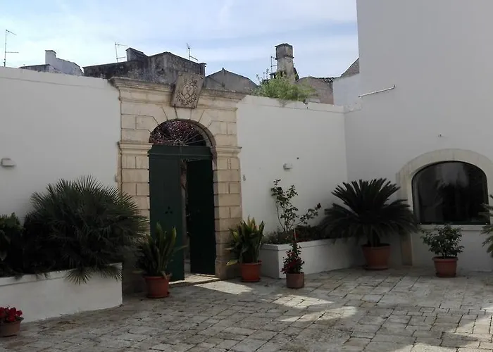 Casa Adele - Dimora Del 1700 Nel Centro Storico Bed and Breakfast