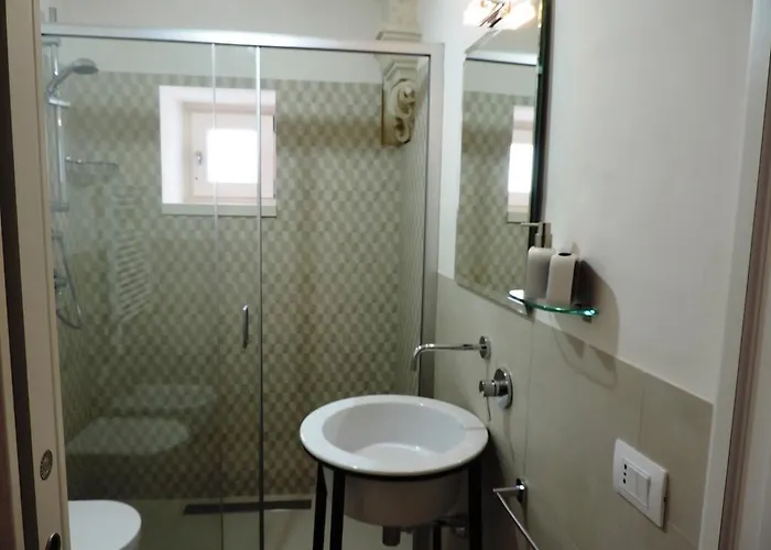 Casa Adele - Dimora Del 1700 Nel Centro Storico Bed and Breakfast 3*