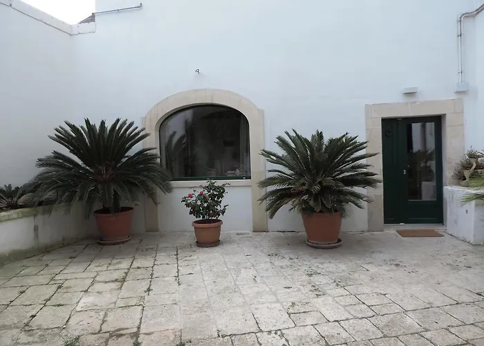 Casa Adele - Dimora Del 1700 Nel Centro Storico Bed & Breakfast 3*