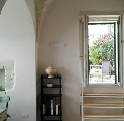 Casa Adele - Dimora Del 1700 Nel Centro Storico Bed & Breakfast 3*